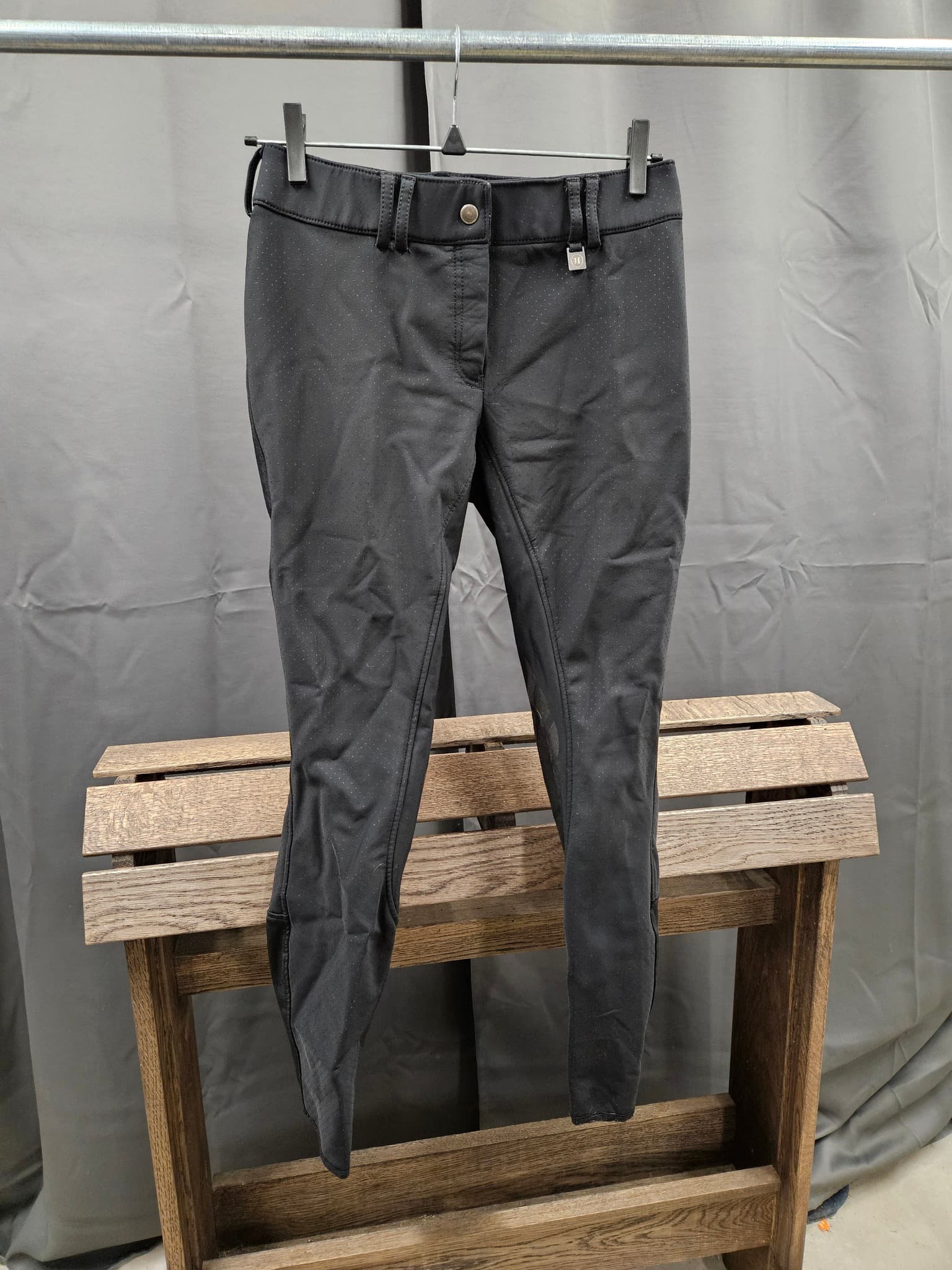 Ridbyxa, 38, JH Collection