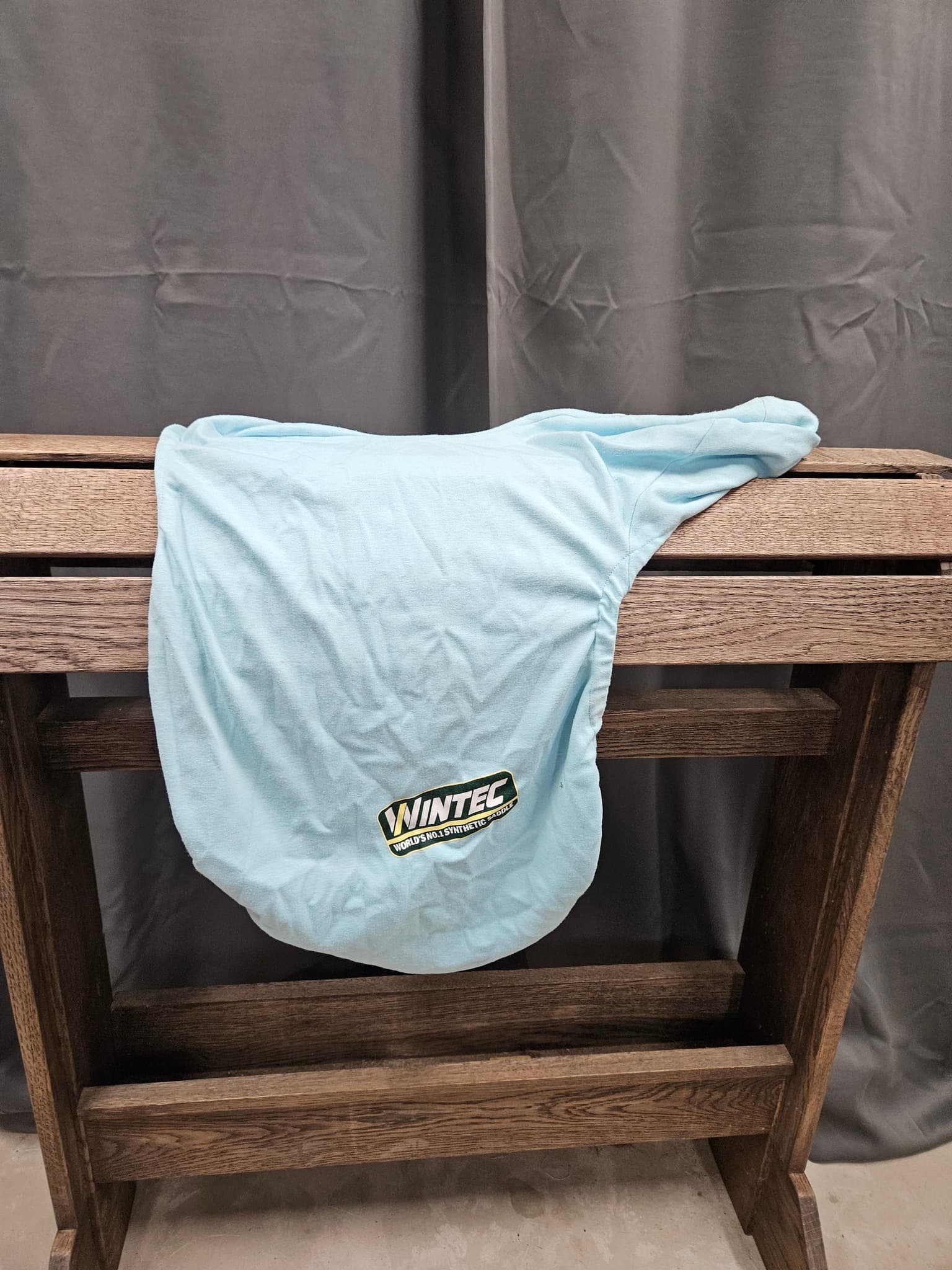 Sadelöverdrag, Wintec