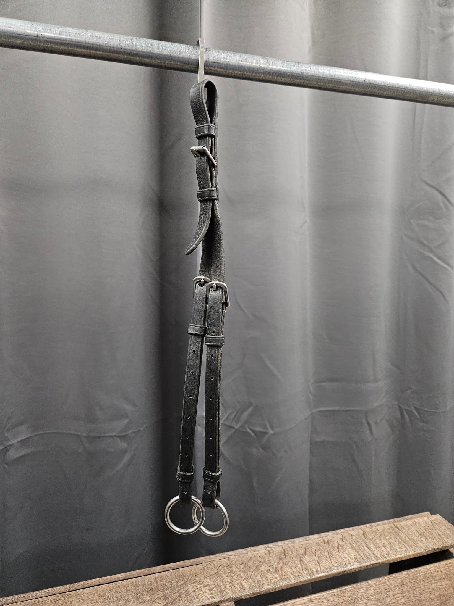 Martingaldel, full, Dyón