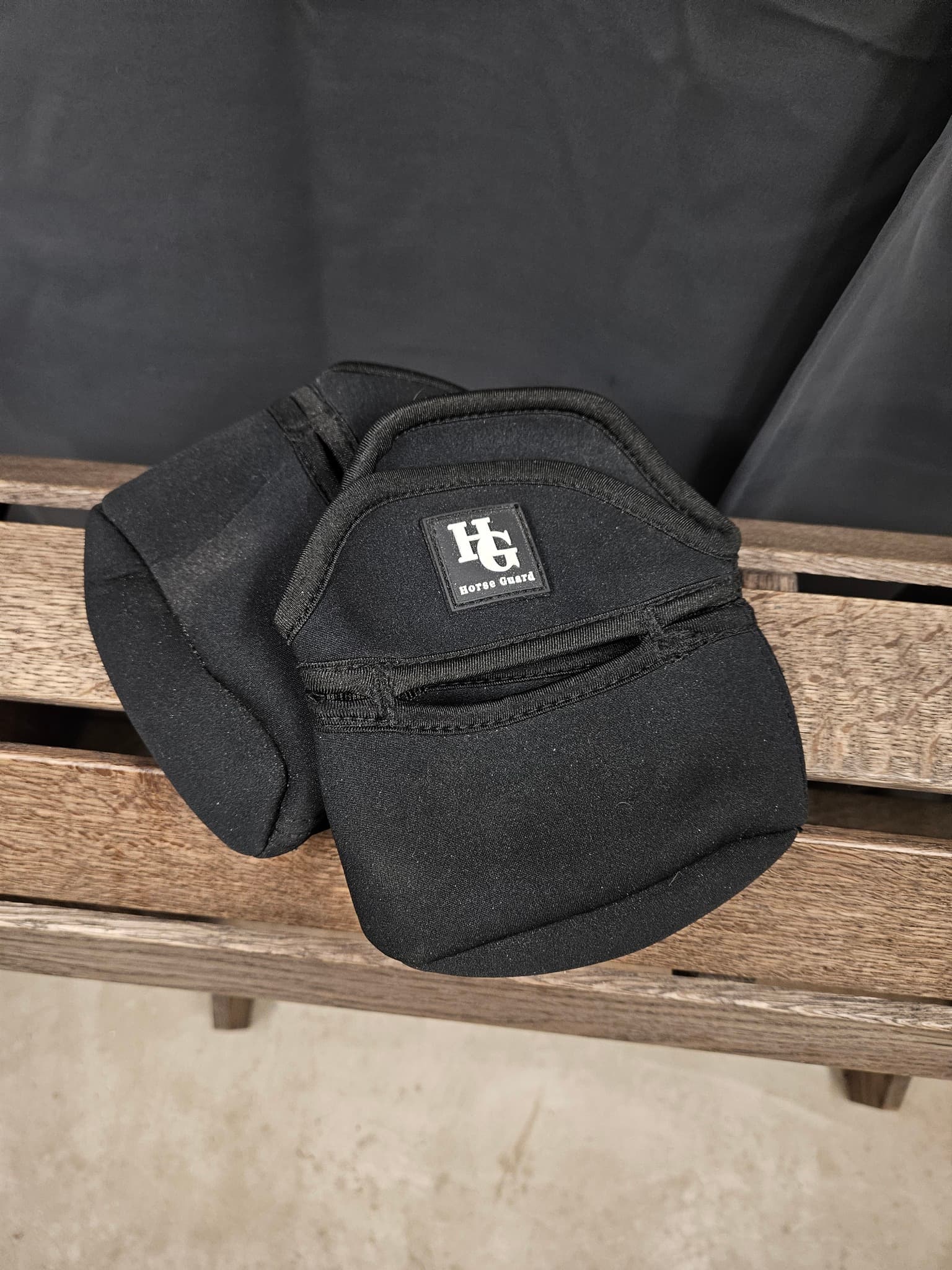 Stigbygelskydd, Horse Guard